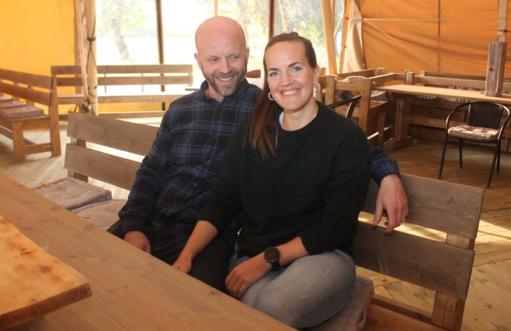 Jørund Eggen og Silje Lyngstad Eggen har utnyttet den spesielle koronasituasjonen til å utvikle nye konsepter.